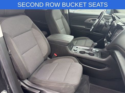 Used 2020 Chevrolet Traverse LT image 28