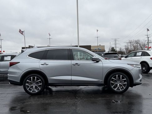 Certified 2023 Acura MDX SH-AWD w/ Technology Package image 8