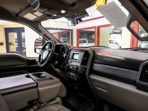 Used 2018 Ford F350 XL w/ Power Equipment Group AWD/4WD image 11