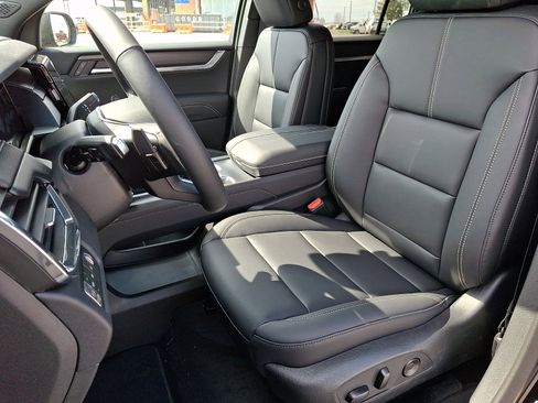 New 2026 GMC Acadia Elevation AWD/4WD image 7