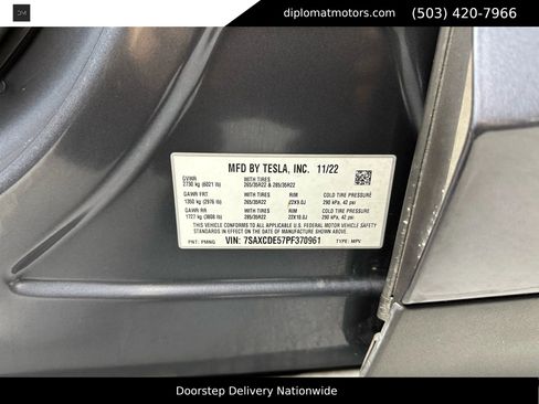 Used 2023 Tesla Model X image 47