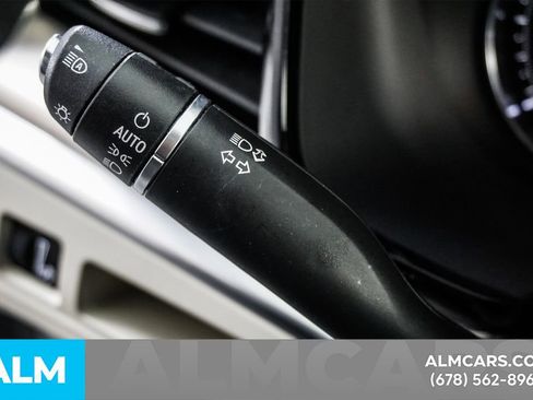 Used 2021 Cadillac XT5 Premium Luxury image 31