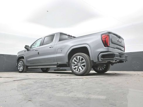 New 2026 GMC Sierra 1500 Denali w/ Denali Reserve Package AWD/4WD image 38