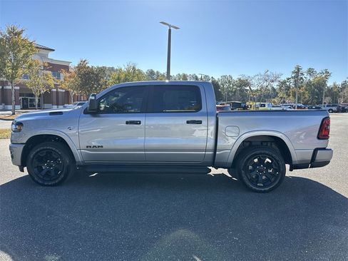New 2026 RAM 1500 4x4 Crew Cab image 6