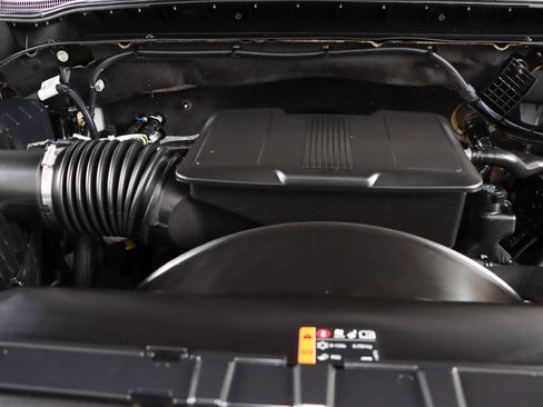 Used 2024 Chevrolet Silverado 2500 LT w/ Convenience Package AWD/4WD image 30