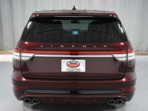 Used 2022 Lincoln Aviator Grand Touring w/ Equipment Group 301A image 8