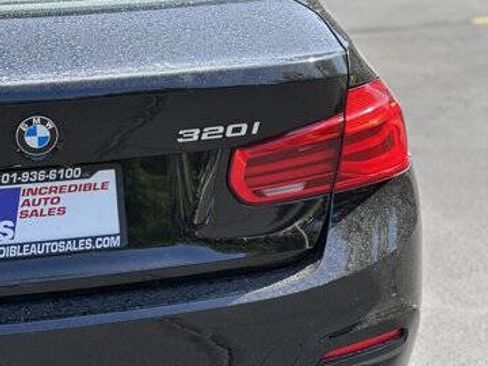 Used 2017 BMW 320i 320i 4dr Sedan image 6