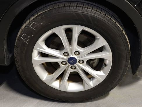 Used 2018 Ford Escape SEL FWD image 36