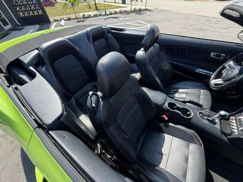 Used 2020 Ford Mustang Premium RWD image 48