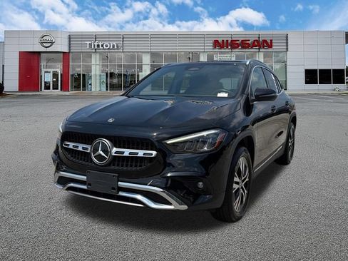 Used 2025 Mercedes-Benz GLA 250 image 3