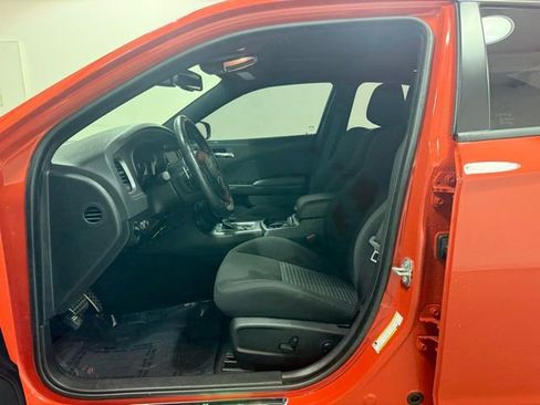 Used 2023 Dodge Charger R/T w/ Harman/Kardon Audio Group image 12