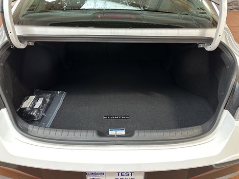 New 2026 Hyundai Elantra Limited image 13