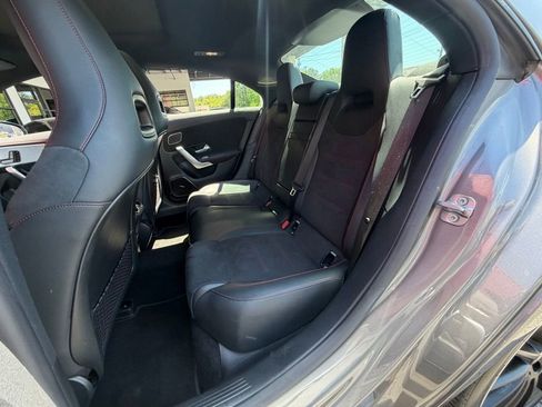 Used 2023 Mercedes-Benz CLA 250 image 33