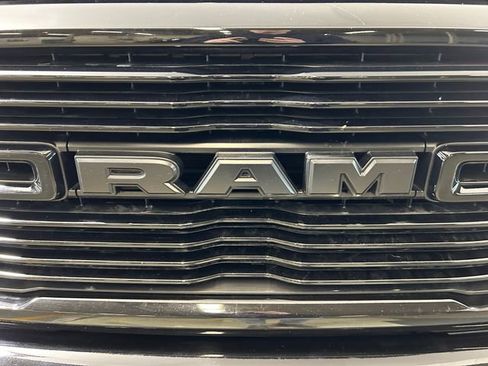 Used 2024 RAM 2500 Laramie w/ Night Edition image 10