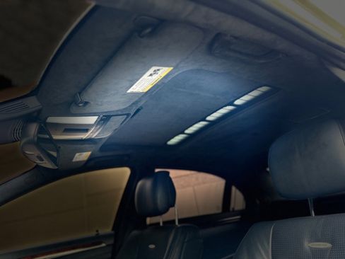 Used 2011 Mercedes-Benz S 63 AMG w/ Driver Assistance Pkg image 30