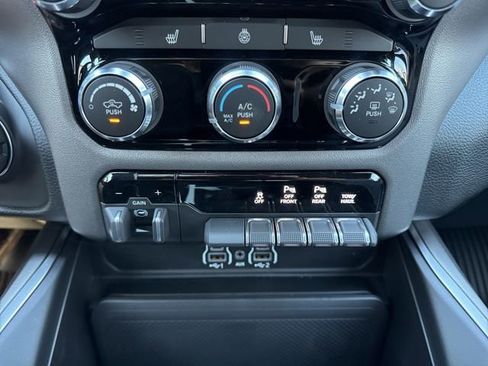 New 2026 RAM 1500 Lone Star AWD/4WD image 18