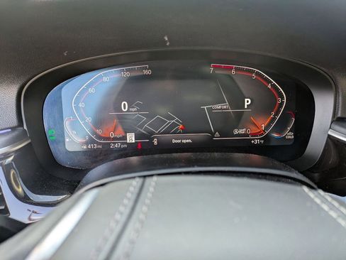 Used 2023 BMW 530i xDrive w/ Convenience Package image 15