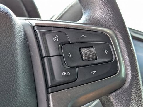 Used 2020 Chevrolet Silverado 1500 LT image 13