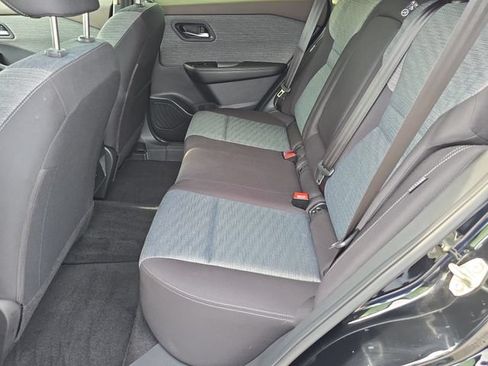 Certified 2023 Nissan Rogue SV FWD image 16