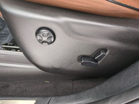 Used 2020 Jeep Grand Cherokee Summit image 17