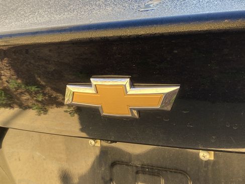 Used 2023 Chevrolet Malibu LT image 3