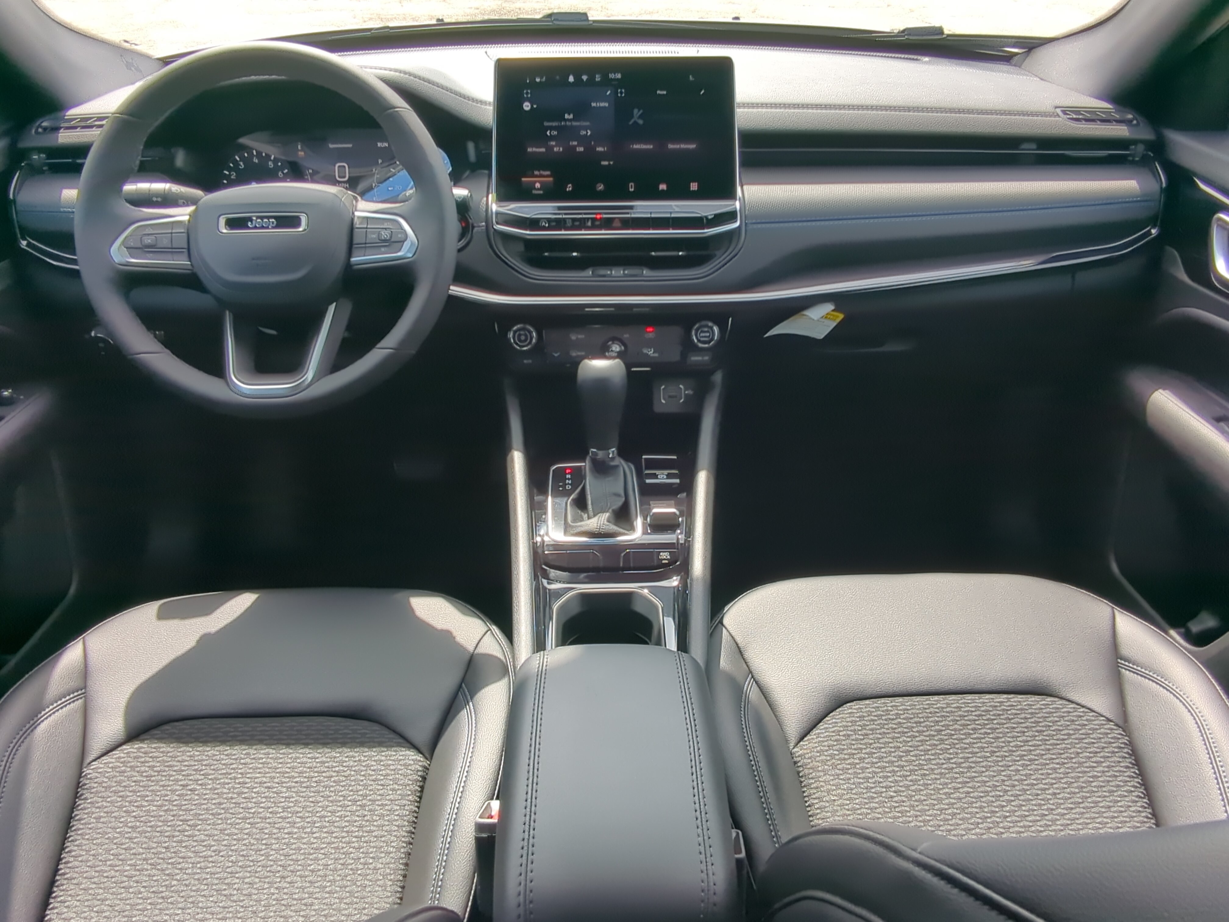 New 2026 Jeep Compass Latitude AWD/4WD image 13