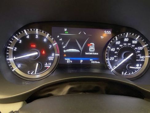 Used 2021 Toyota Highlander Platinum AWD/4WD image 30