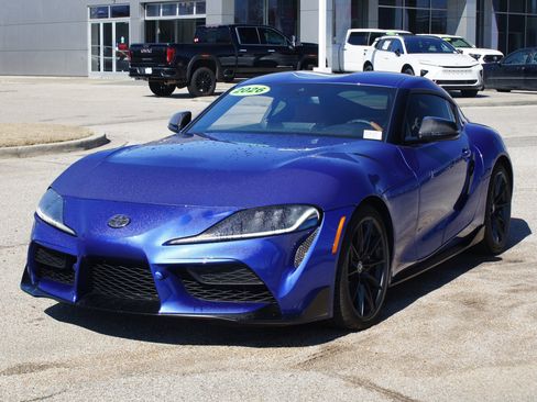 Used 2026 Toyota Supra Premium w/ Driver Assist Package image 2