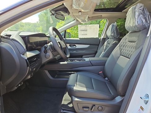 New 2026 Nissan Murano Platinum AWD/4WD image 11