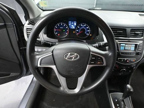 Used 2017 Hyundai Accent SE image 23