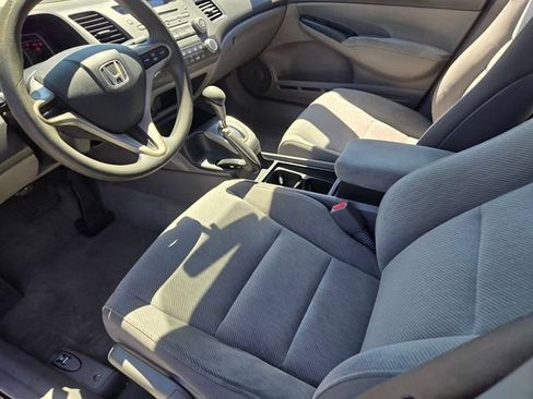 Used 2010 Honda Civic LX image 13