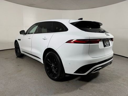 Used 2025 Jaguar F-PACE R-Dynamic S image 8