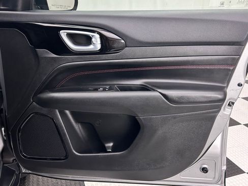 Used 2023 Jeep Compass Trailhawk image 22