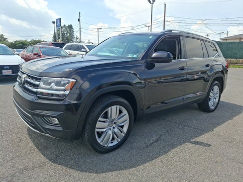 Used 2019 Volkswagen Atlas SE w/ Panoramic Sunroof Package AWD/4WD image 3