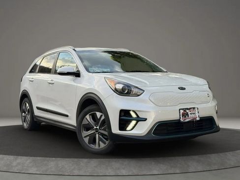 Used 2019 Kia Niro EX Premium w/ Cold Weather Package 1.0 FWD image 1