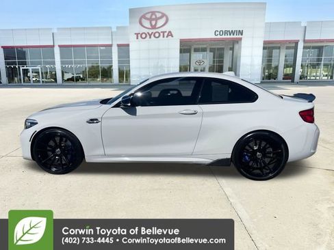 Used 2018 BMW M2 RWD image 2