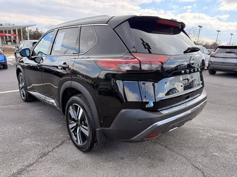 Certified 2023 Nissan Rogue SL w/ SL Premium Package image 7