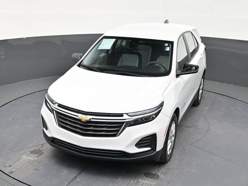 Used 2022 Chevrolet Equinox LS FWD image 19