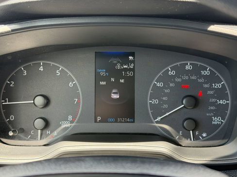Used 2023 Toyota Corolla LE FWD image 22