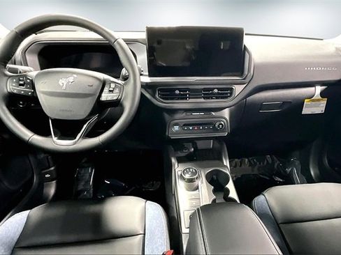 New 2025 Ford Bronco Sport Outer Banks image 5