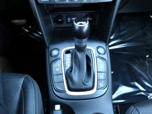 Used 2021 Hyundai Kona Ultimate image 46