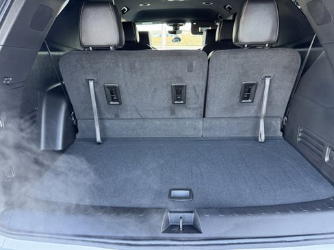 Certified 2023 Chevrolet Traverse Premier w/ LPO, Floor Liner Package image 20