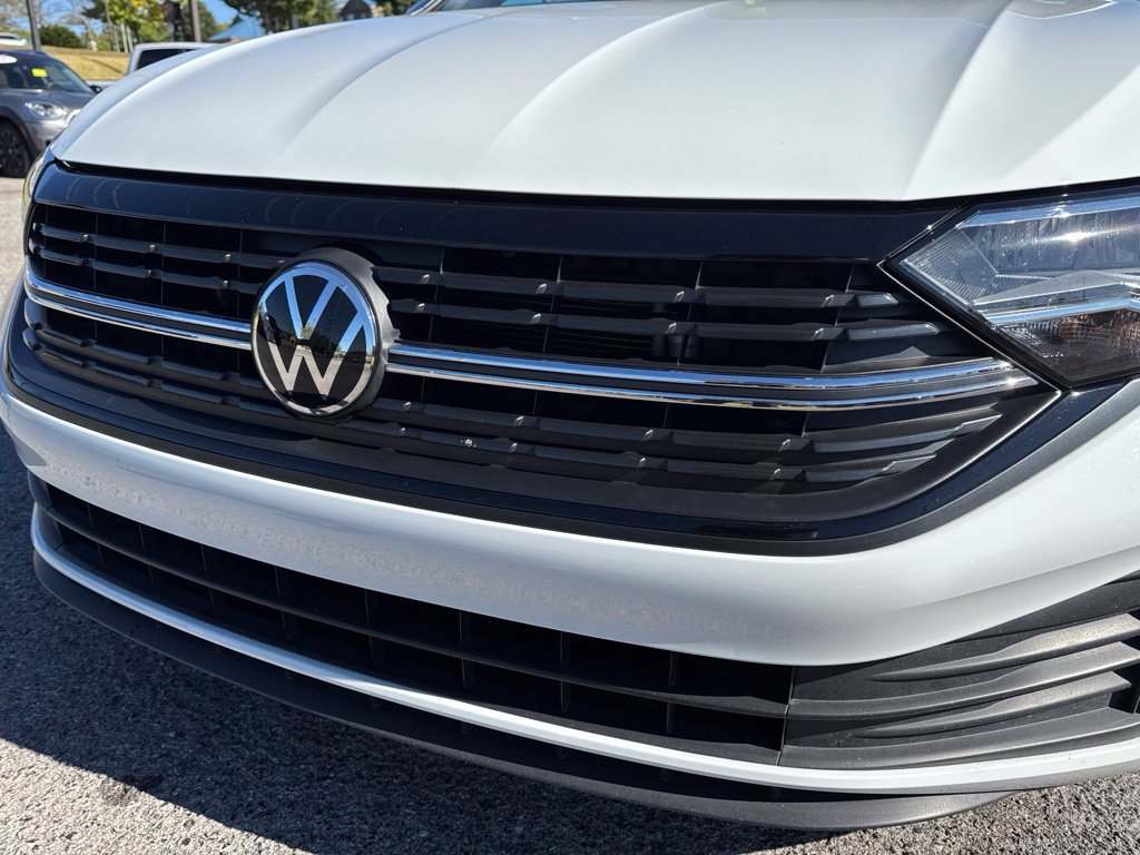 Certified 2024 Volkswagen Jetta Sport FWD image 11