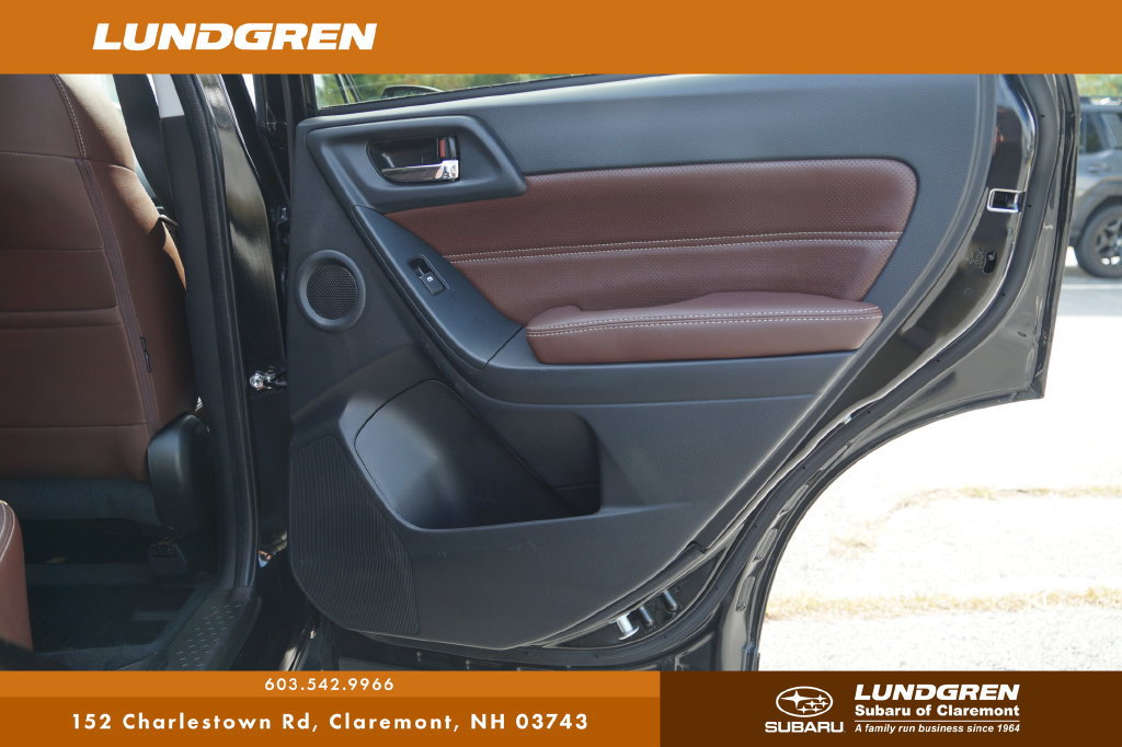 Used 2017 Subaru Forester 2.5i Touring AWD/4WD image 34