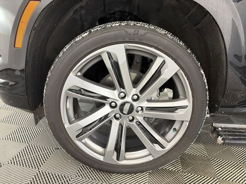 Certified 2025 Cadillac Escalade Sport Platinum image 14