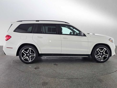 Used 2019 Mercedes-Benz GLS 550 4MATIC image 2