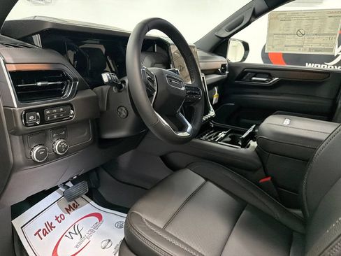 New 2026 GMC Yukon Denali w/ LPO, Floor Liner Package RWD image 11