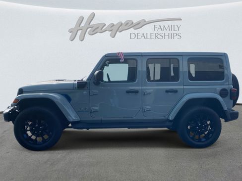 Used 2023 Jeep Wrangler Sahara w/ Cold Weather Group image 7