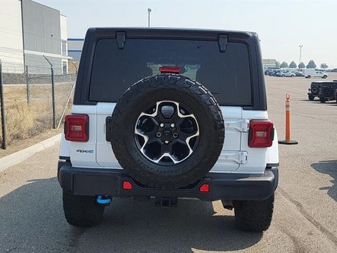 Used 2023 Jeep Wrangler Unlimited Rubicon 4xe w/ Steel Bumper Group AWD/4WD image 4