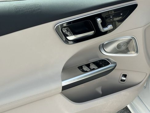 New 2026 Mercedes-Benz C 300 Sedan image 11